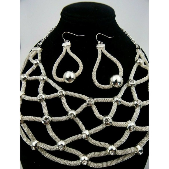Serena Williams Signature Collection Woven Mesh Bib Necklace & Earrings Set NIB - Picture 1 of 4